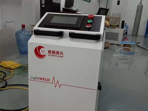 創(chuàng)鑫1500w手持激光器與同類產品對比 優(yōu)勢盡顯,哪款更適合你